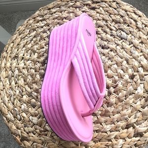 Women’s Fendi Barbie Pink Platform Thong Sandal size 39